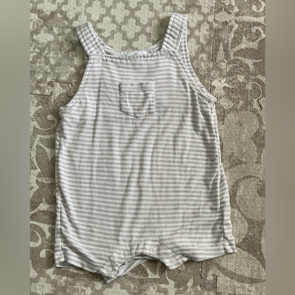 Angel Dear Neutral Baby Bodysuit (3-6M)